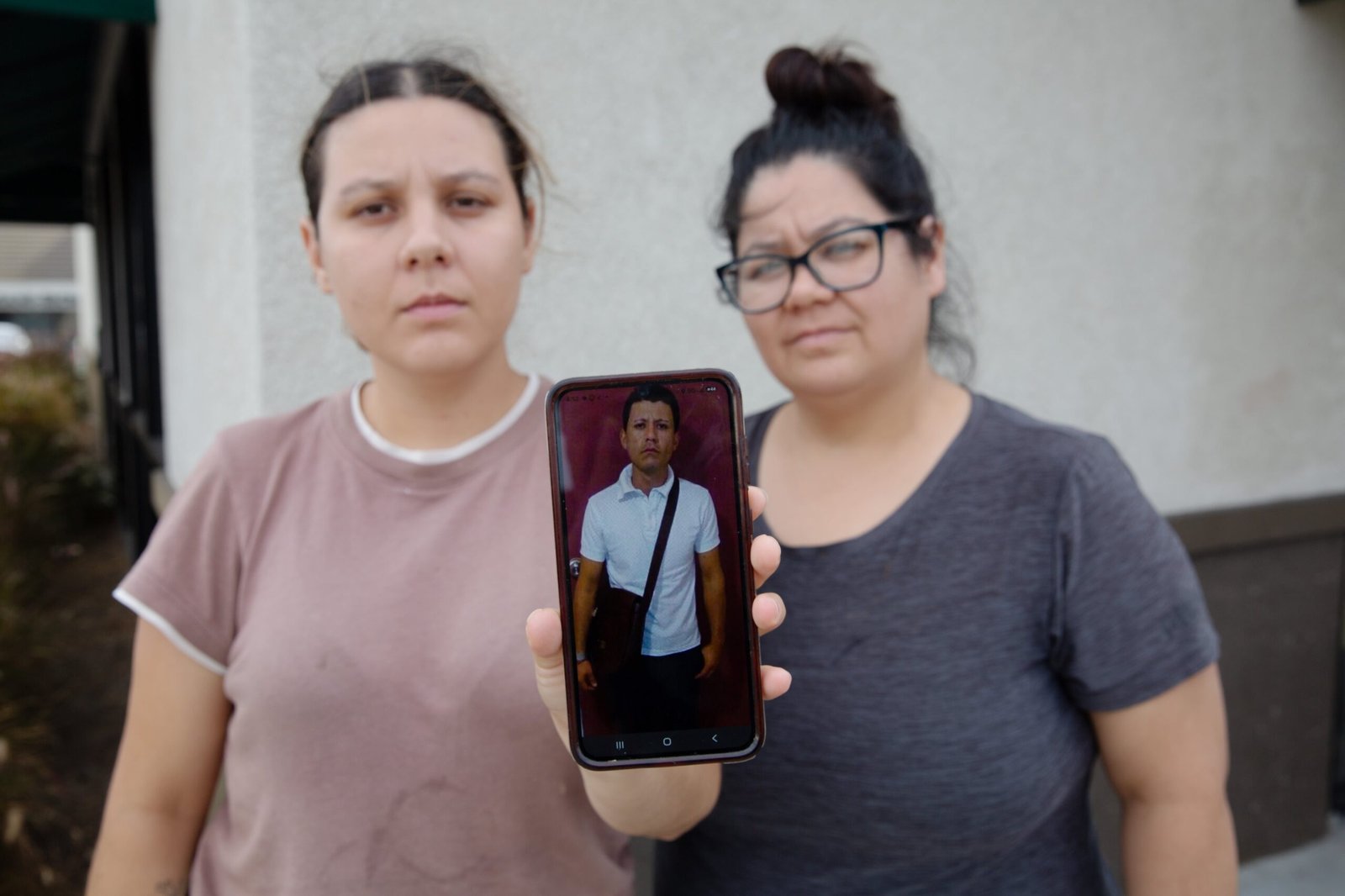 Un cartel torturó e hizo desaparecer a Julio: Estados Unidos negó el asilo a su familia y ordenó enviarla a otro país