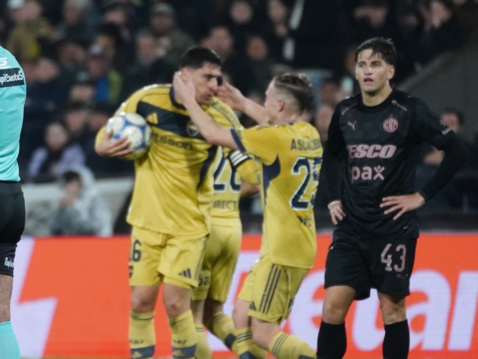 Video: el gol de Merentiel entrando desde el banco, para el empate de Boca :: Olé