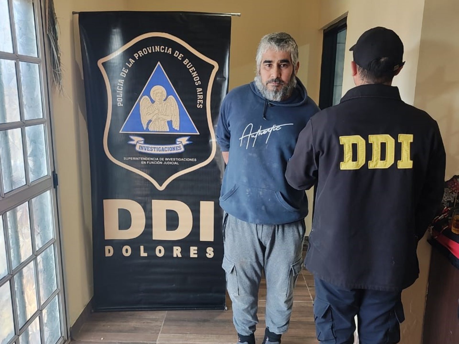 ahora quedó detenido por no pagar la cuota alimentaria de sus hijos