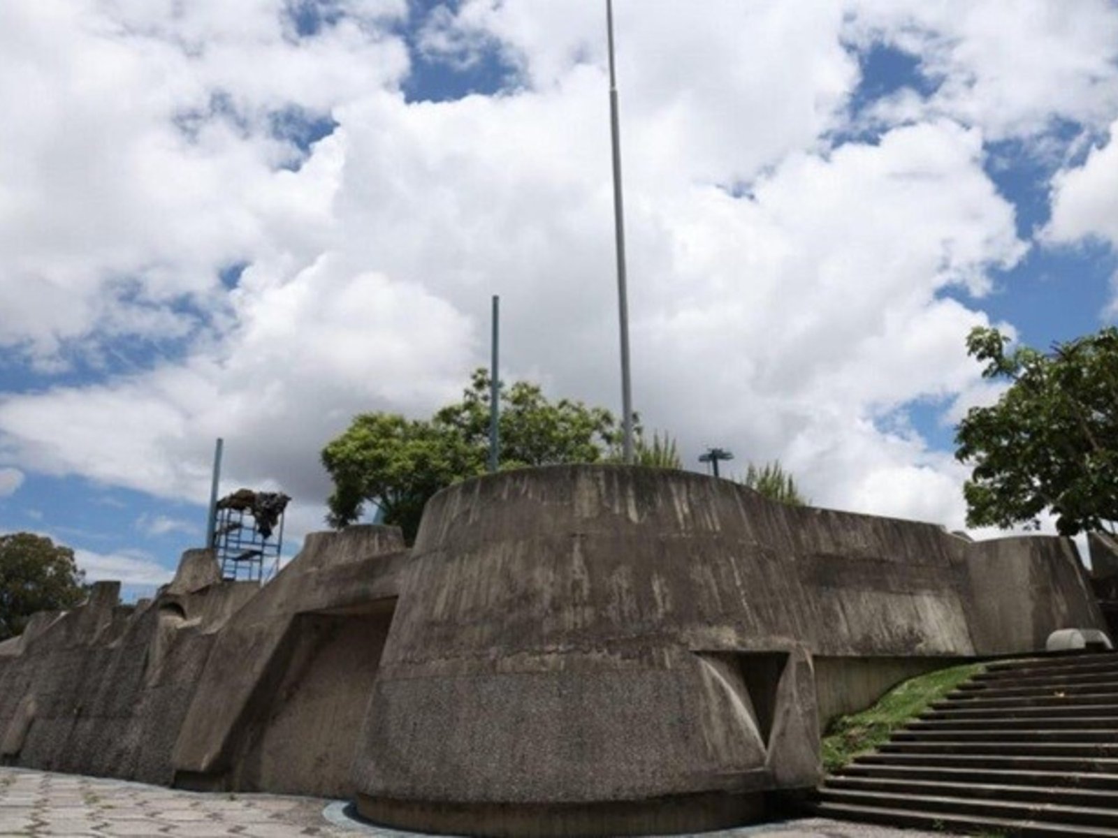 así será el monumento que recibirá los restos del Nobel