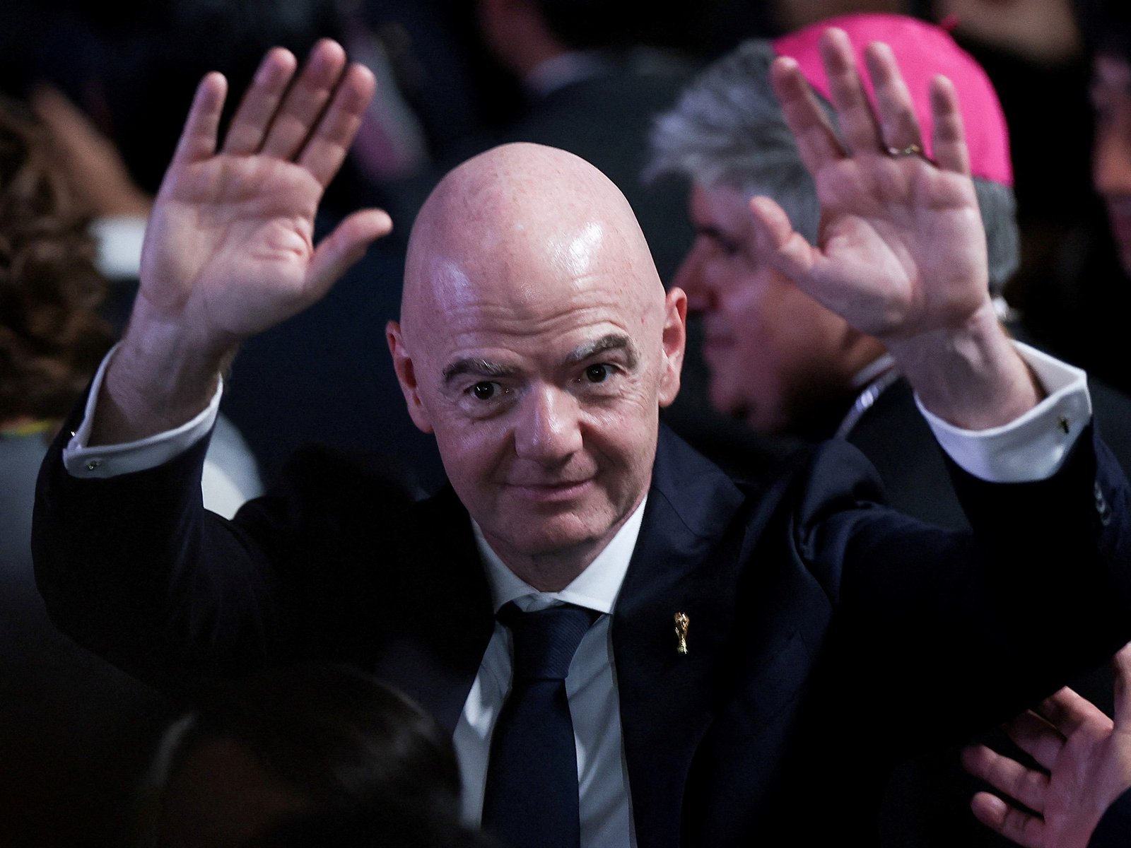 despiden a un alto directivo que había criticado el plan de privatización del Mundial de Infantino