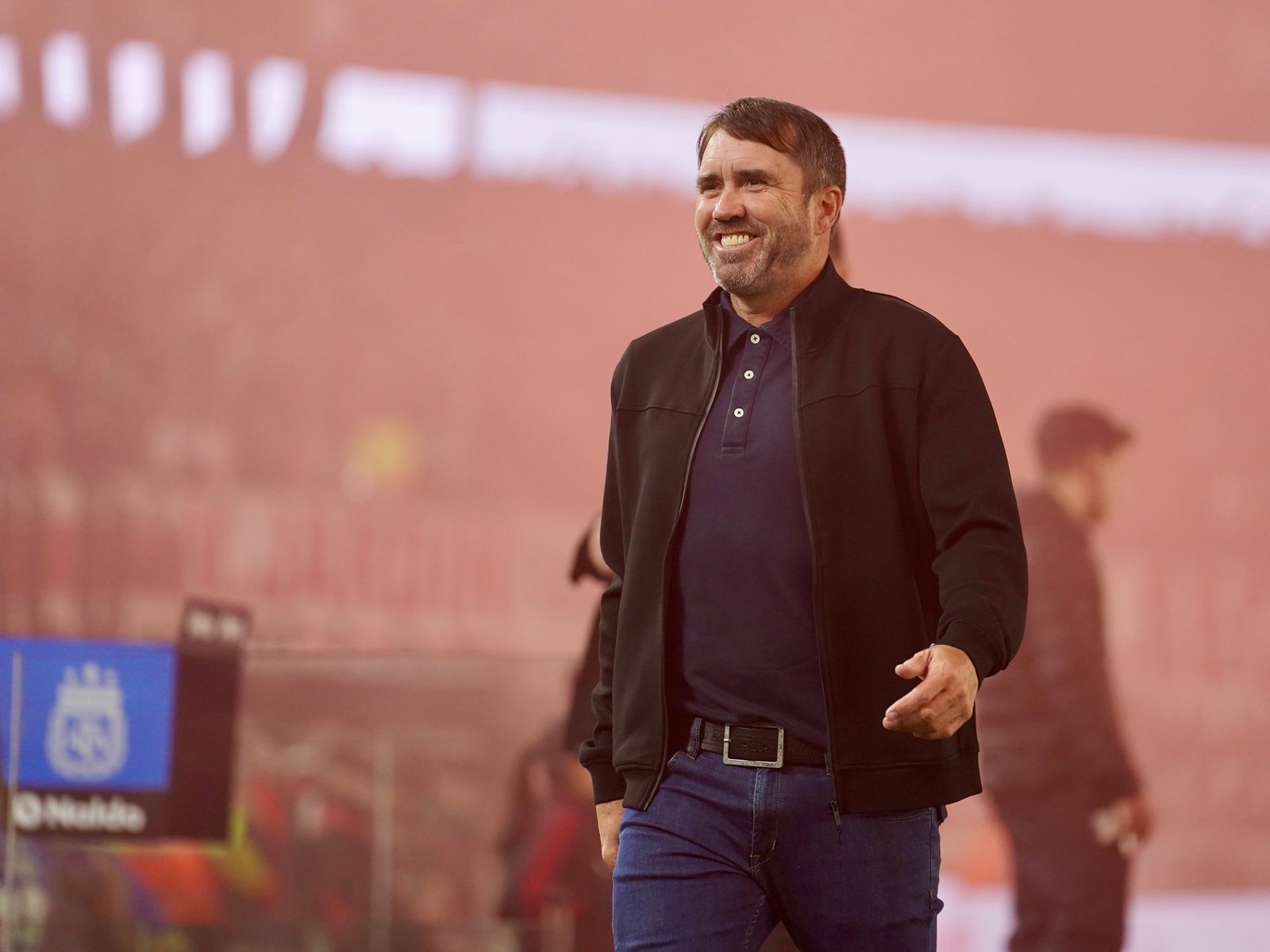 reclamo de los hinchas, silbidos a Coudet y silencio total del plantel
