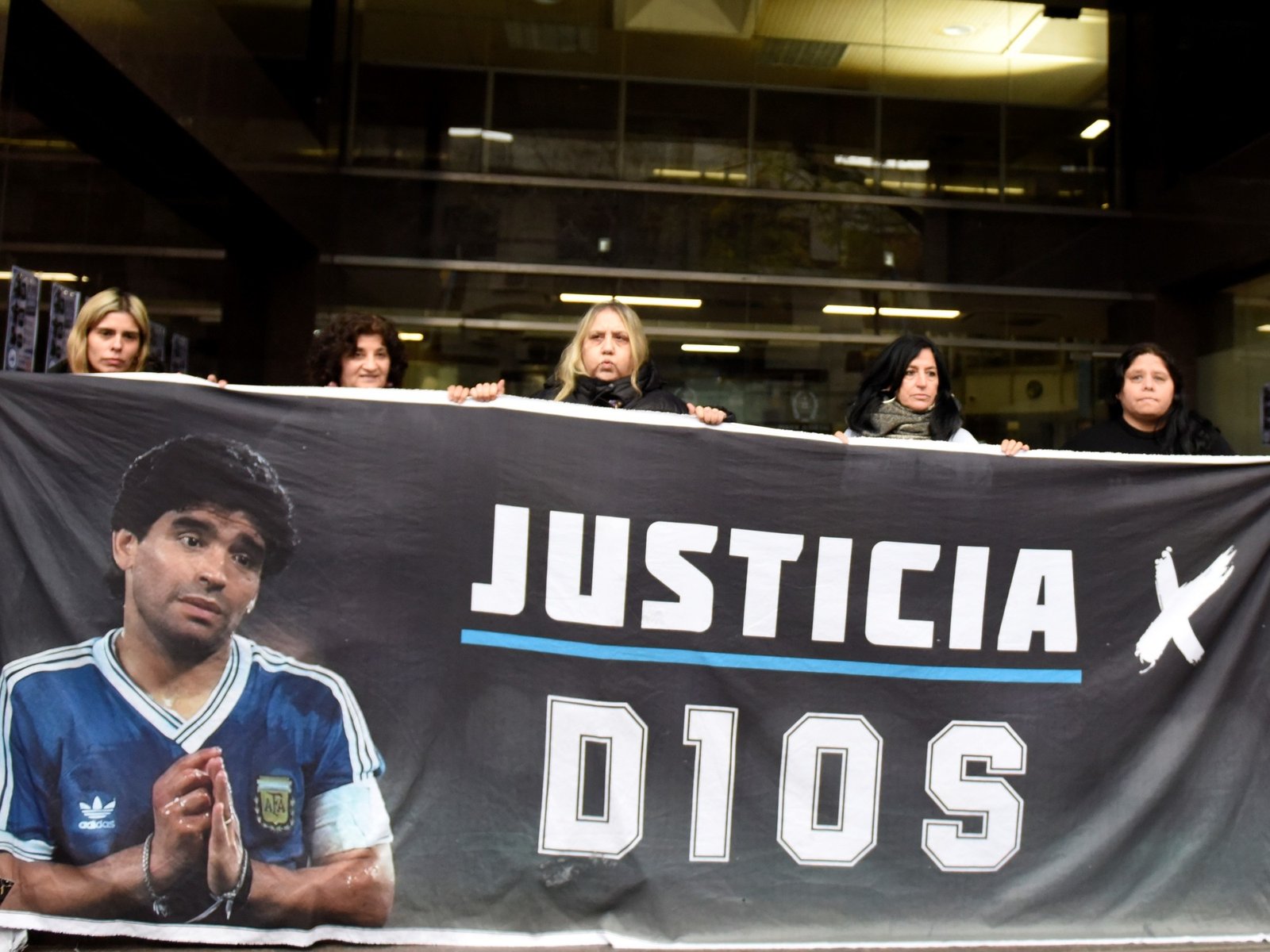 tras el escándalo, dos miembros de la Junta Médica ratificaron sus conclusiones y sumaron al debate un nuevo estudio