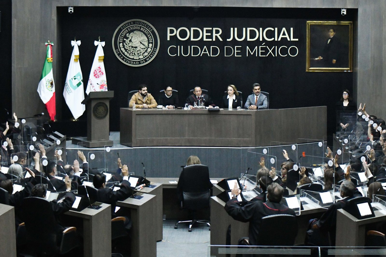 Al interior del nuevo Poder Judicial: un año de fidelidad a Sheinbaum, peleas por el presupuesto y tensión entre presidentes
