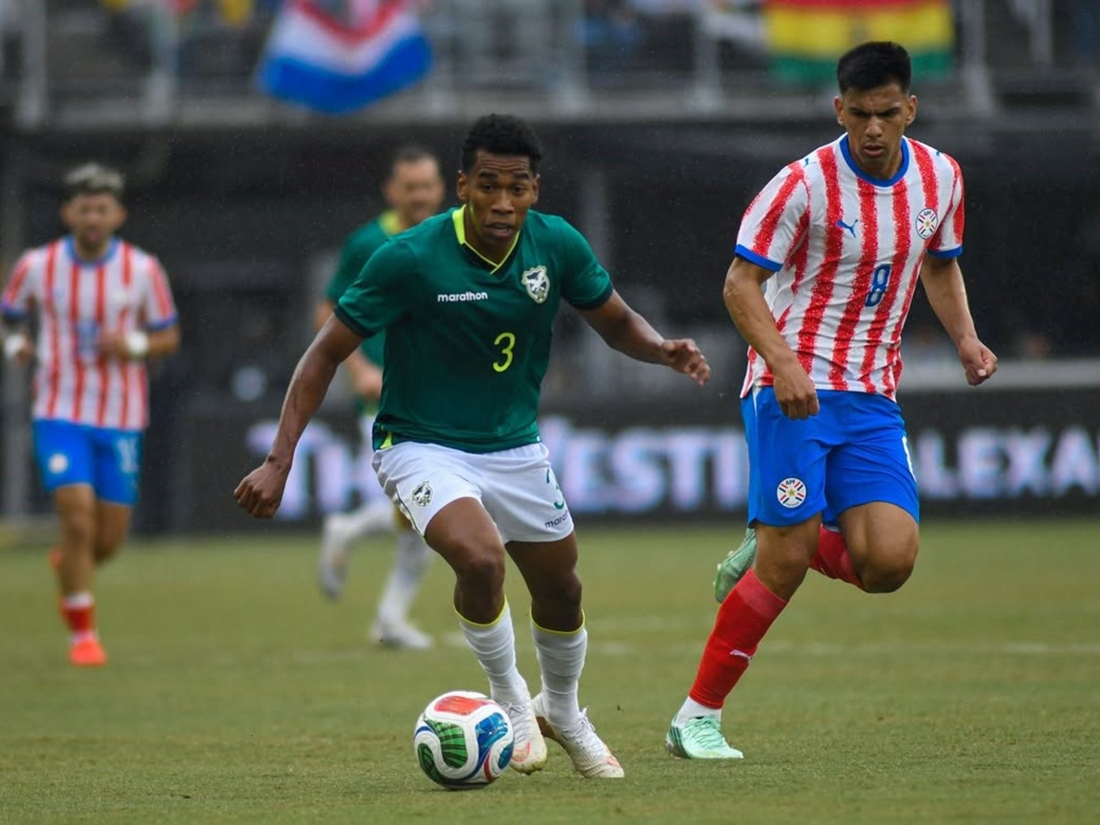 Bolivia cayó ante Paraguay y llega con dudas al amistoso frente a la Selección Argentina