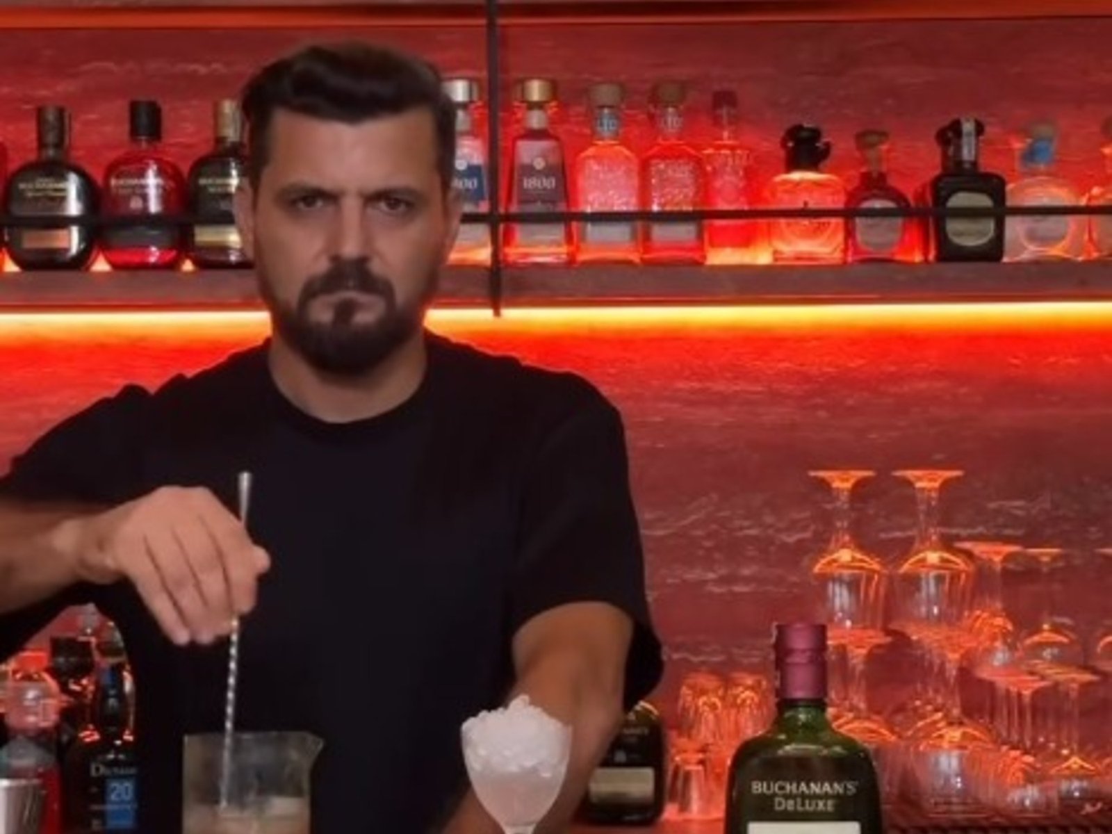 Buscan a un bartender argentino que lleva más de dos semanas desaparecido en Colombia