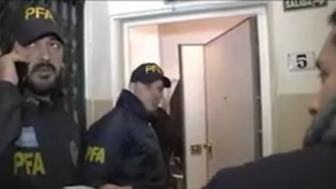 Causa Cuadernos: la Justicia mostró un video del allanamiento que se realizó en el departamento de Cristina Kirchner en Recoleta