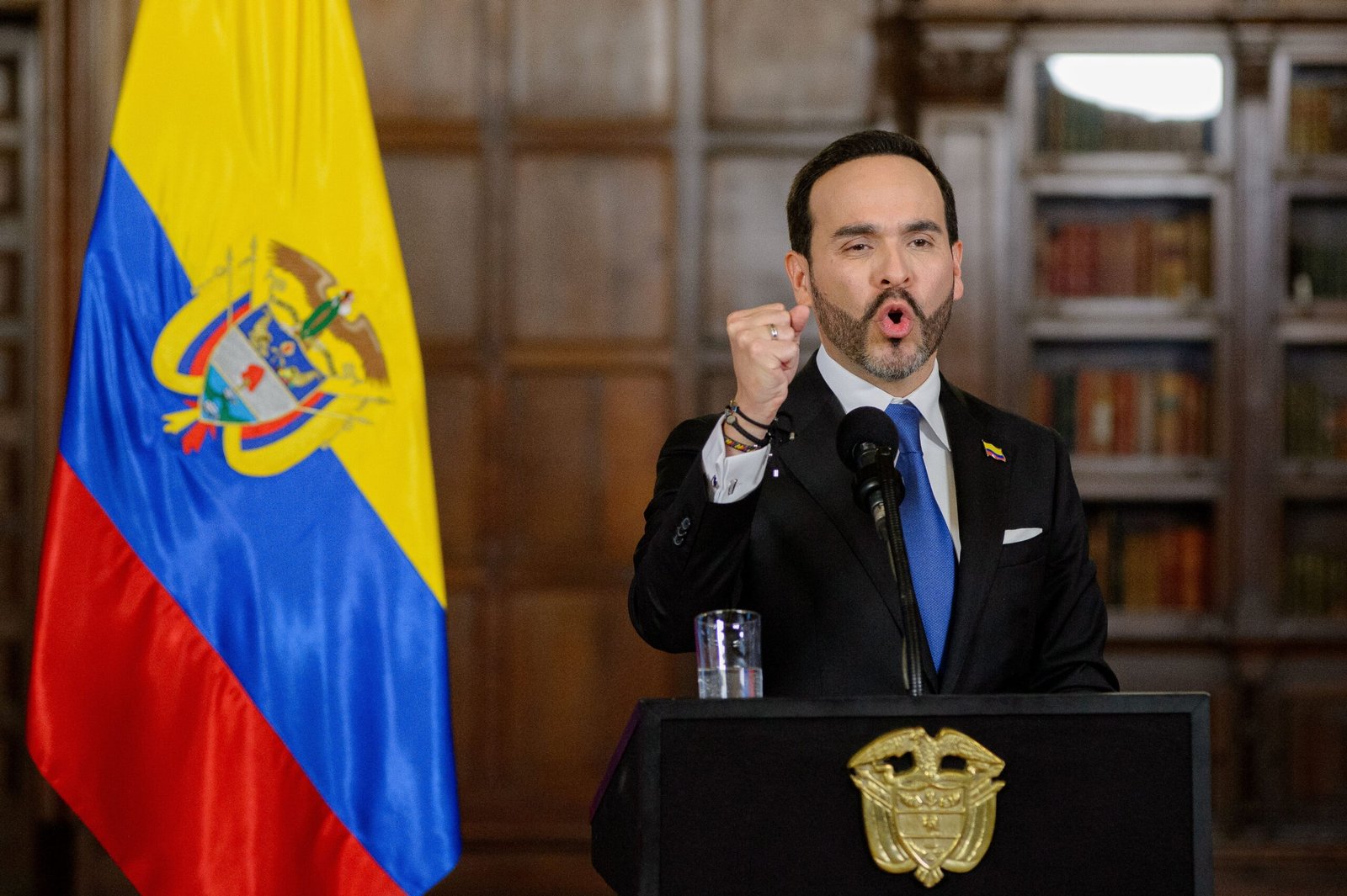 De la Espriella acudirá al FMI para enfrentar la crisis fiscal