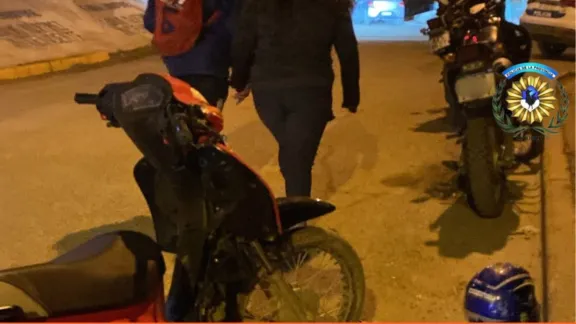 Detectaron una moto sin patente y descubrieron que tenía pedido de secuestro