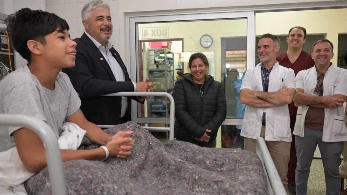 El Hospital de Niños realizó con éxito una inédita intervención cardiovascular de alta complejidad