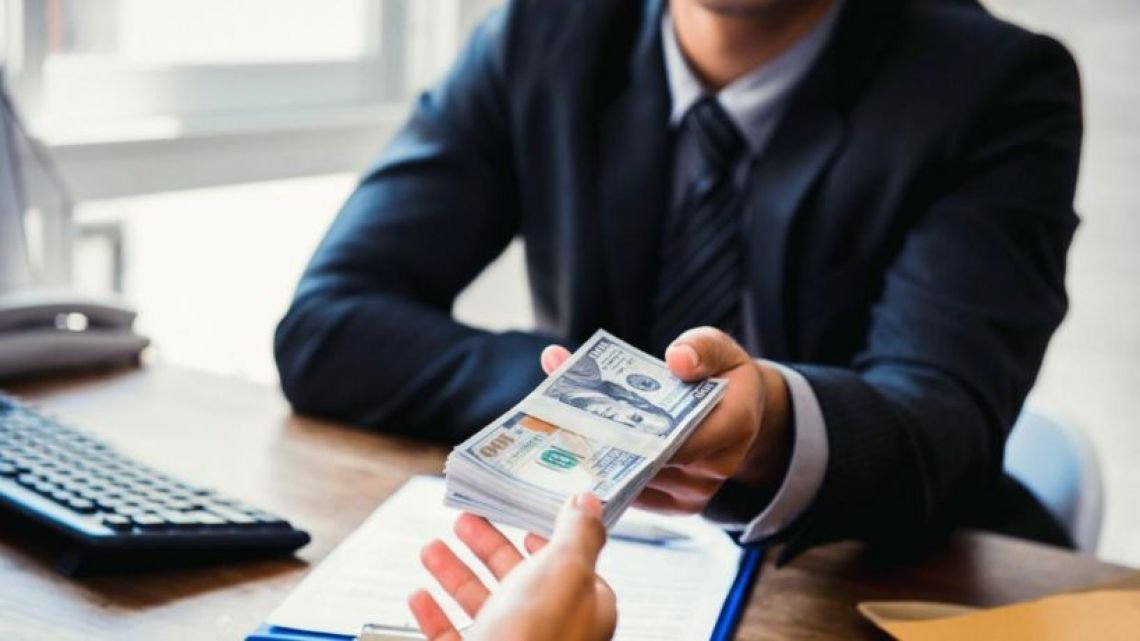 El crédito a las familias muestra señales de tensión: el 26,6% de los deudores registra atrasos en sus pagos