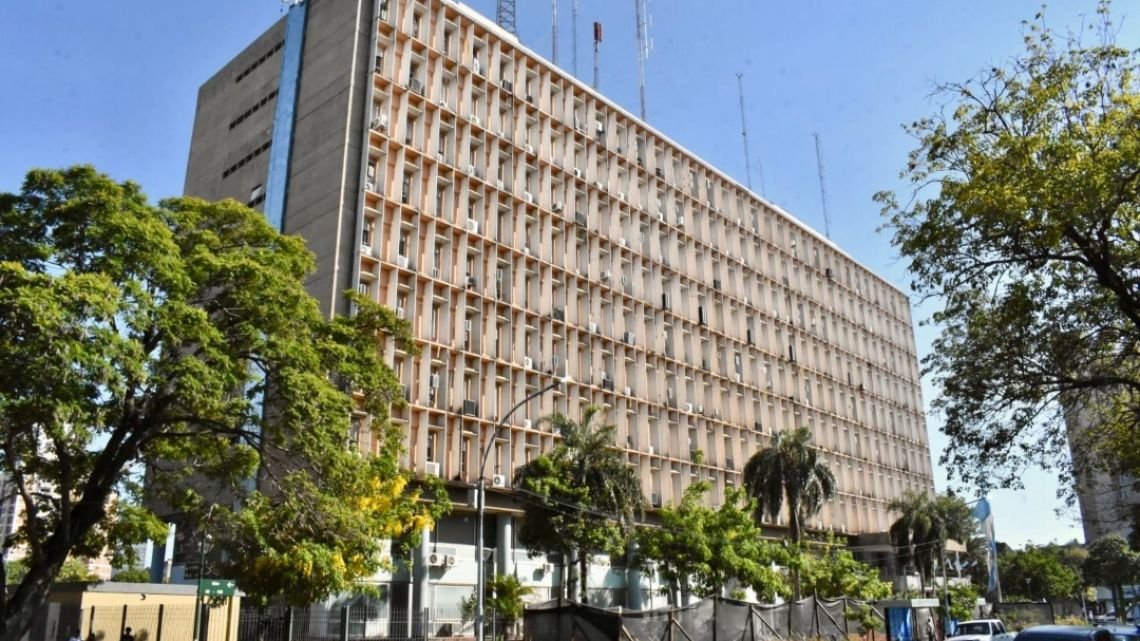 Empleo público en Chaco: el Presupuesto 2027 vincula la planta estatal a los retiros voluntarios