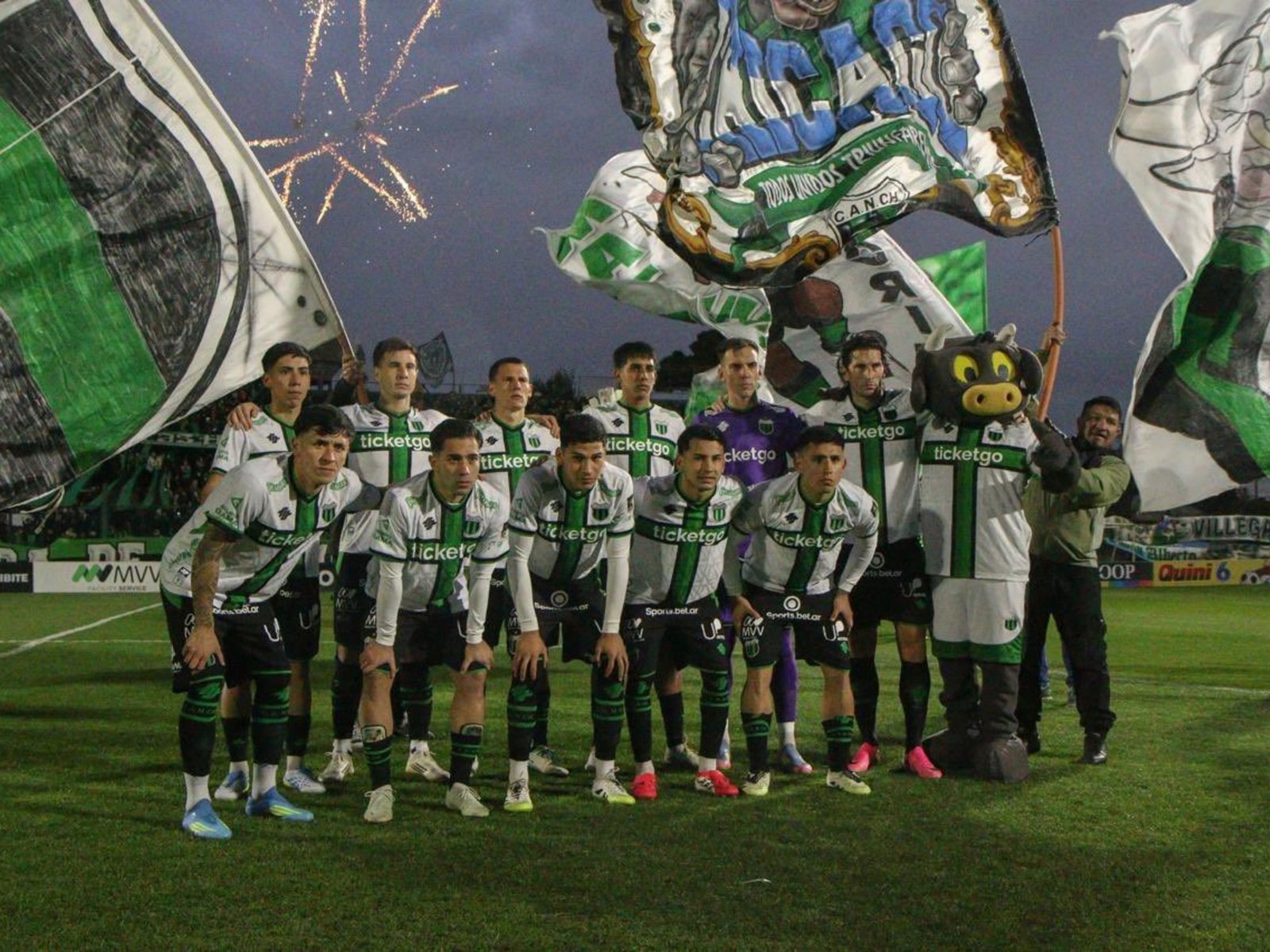 En un duelo clave por la permanencia, Chicago reaccionó y empató ante Patronato :: Olé