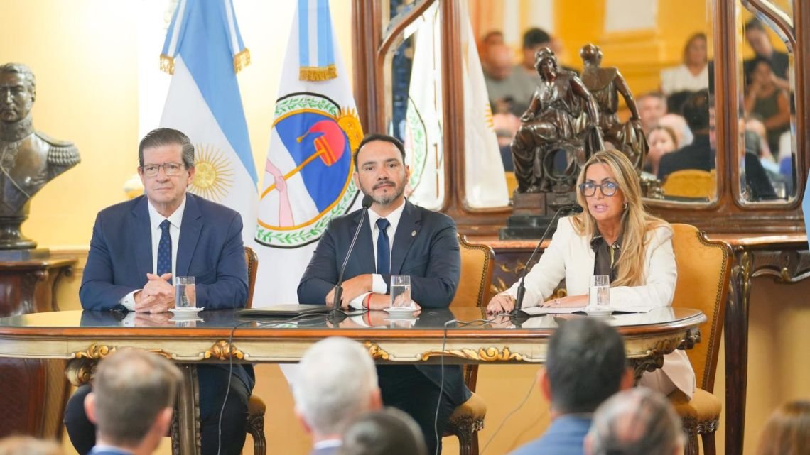 Juan Pablo Valdés afirmó que la mora familiar "se estacionó" y anunció otro Corrientes Sostiene