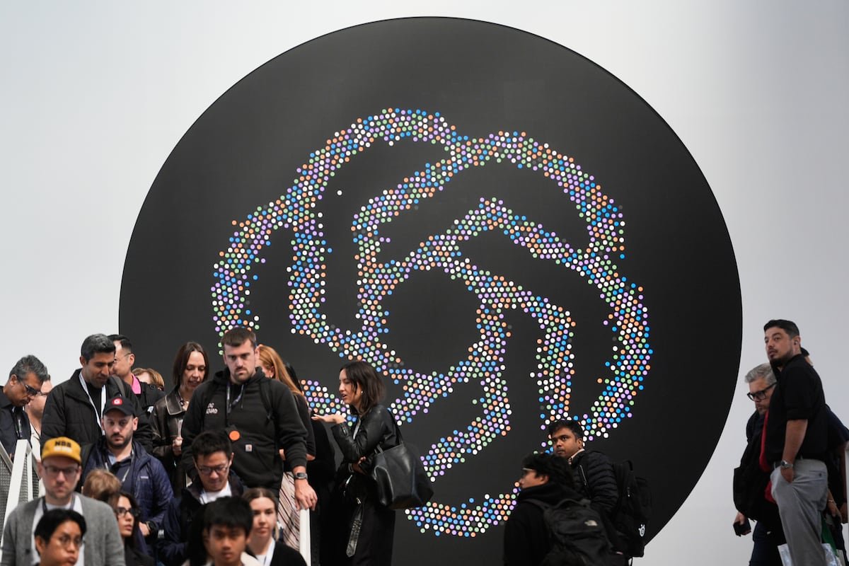 La agencia de protección al consumidor de EE UU investiga a OpenAI, Anthropic y otros gigantes de la IA