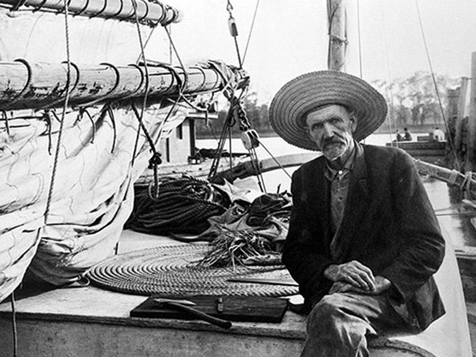 La historia del navegante que dio la vuelta al mundo solo y a bordo de un velero