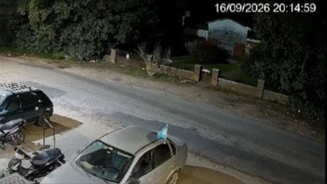 Ladrón robó una moto, se fracturó una pierna en la huida y fue detenido luego de recibir ayuda de un camionero