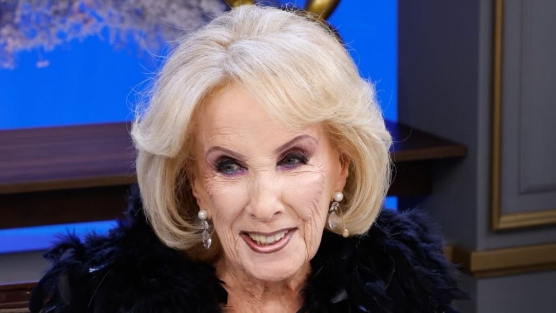 Mirtha Legrand: sin nuevos partes de Mater Dei, en medio del hermetismo hablan de «noche estable»