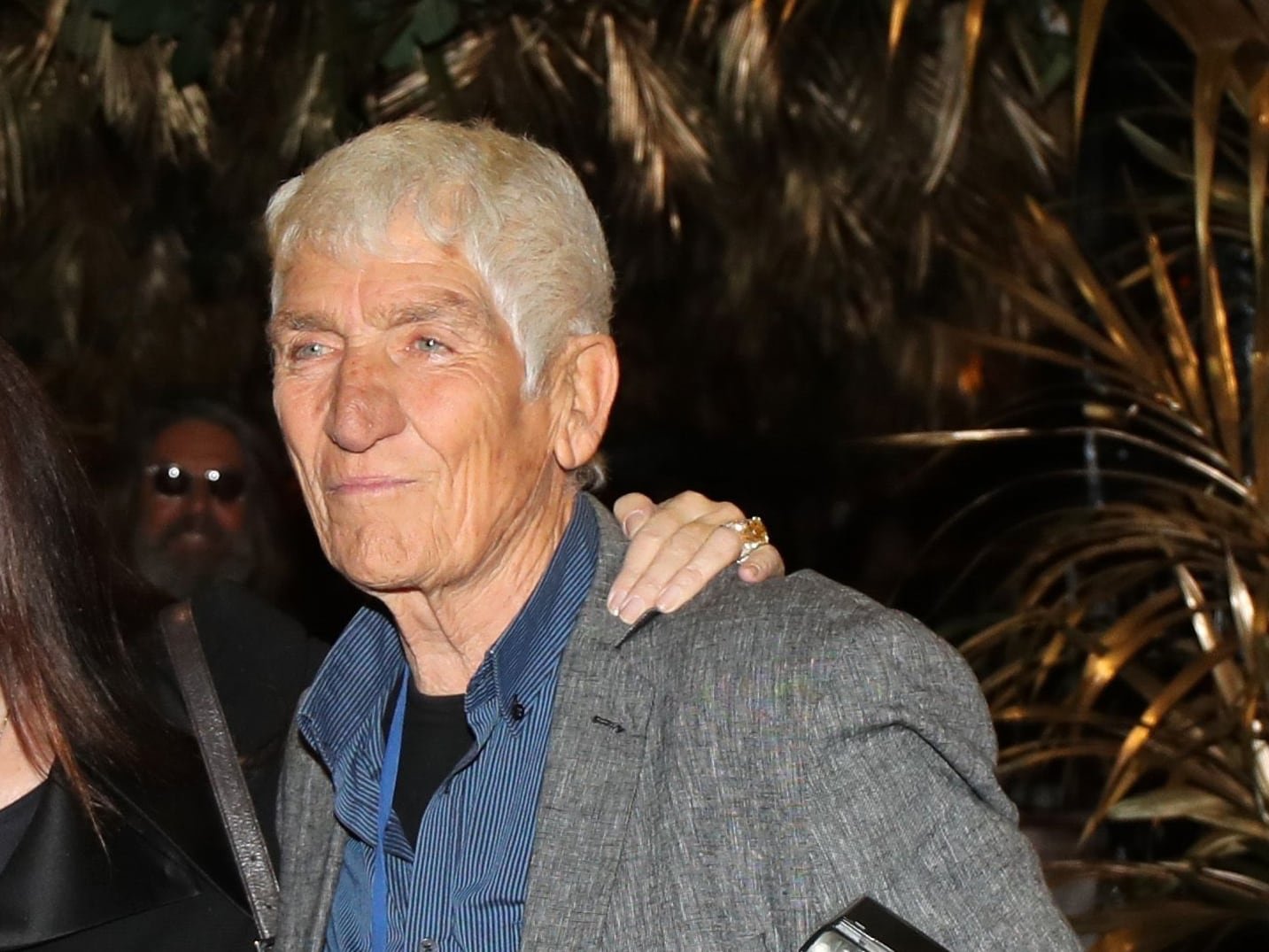 Muere Umberto Pizzi, el paparazi de la ‘dolce vita’ que tuvo encontronazos con Sophia Loren, Mick Jagger o Gérard Depardieu