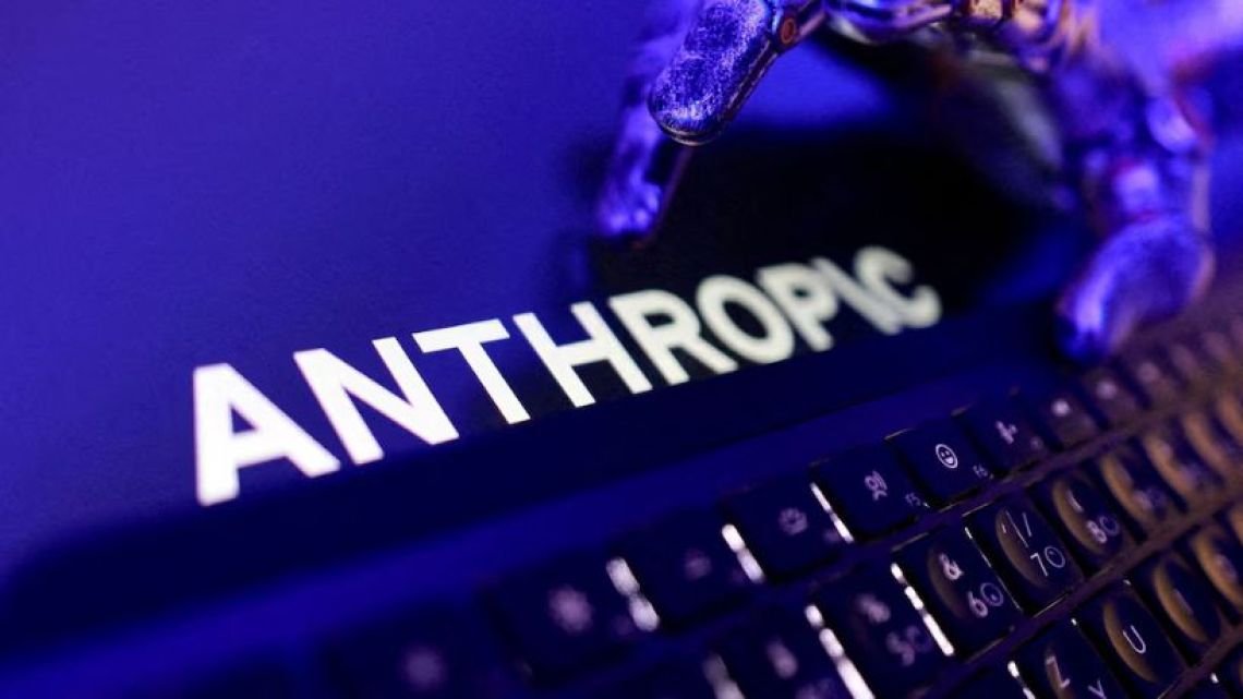 Nueva alerta de Anthropic sobre la IA: "Comportamientos de autopreservación" y "riesgos catastróficos" para la humanidad
