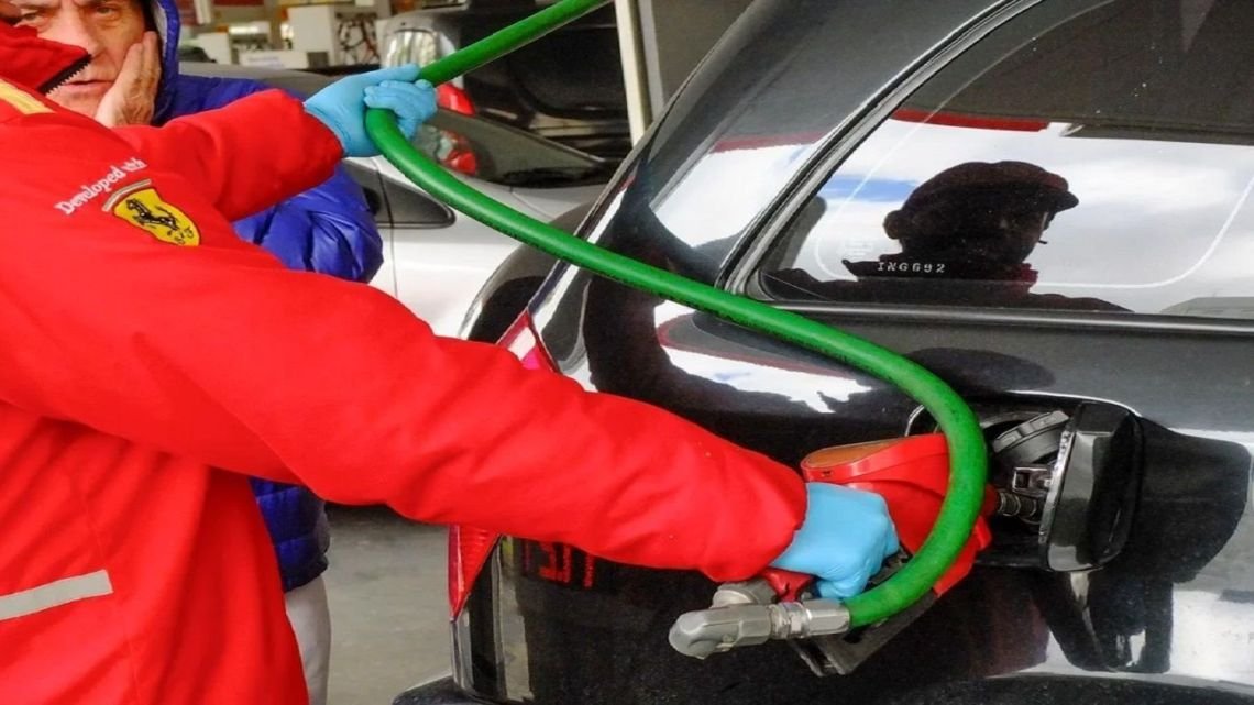 Salvo YPF, las petroleras aumentaron las naftas hasta 5%