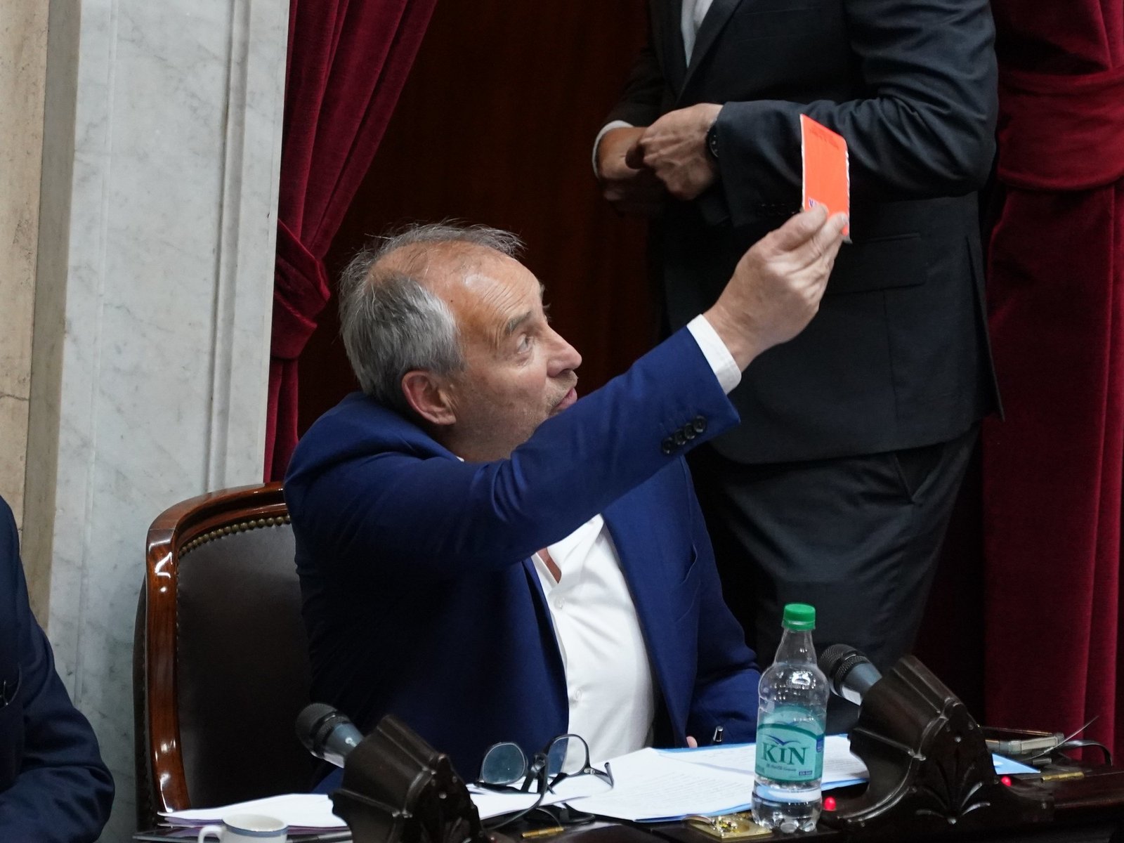 crecen las críticas a Beligoy y ya sondearon a Baldassi para reemplazarlo