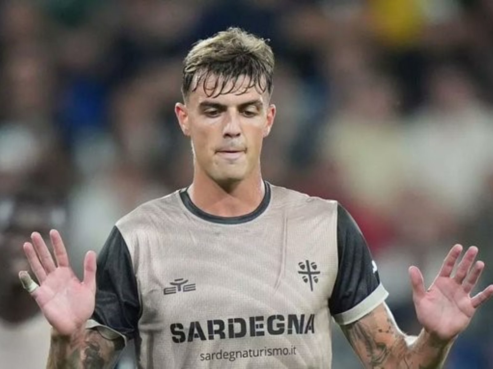 del gol para el Cagliari al supuesto positivo por alcohol tras un accidente de tránsito