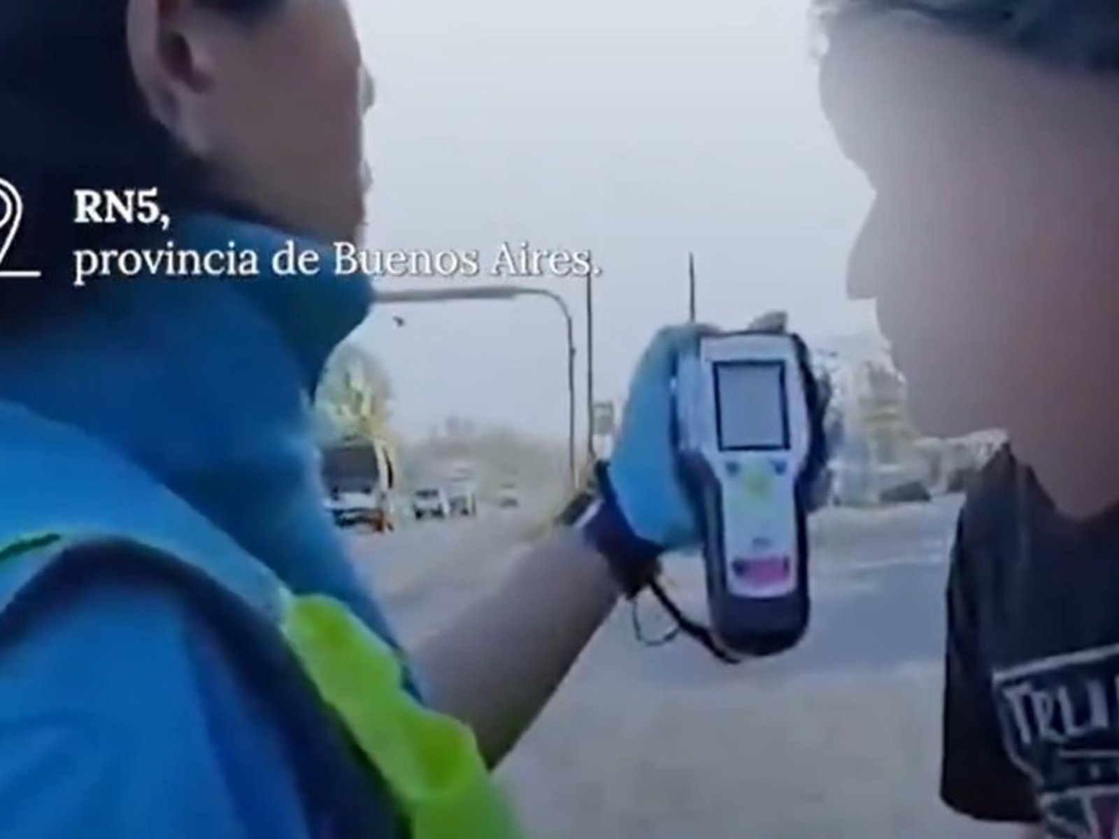 detuvieron a un conductor que manejaba alcoholizado y sin papeles por la Ruta 5