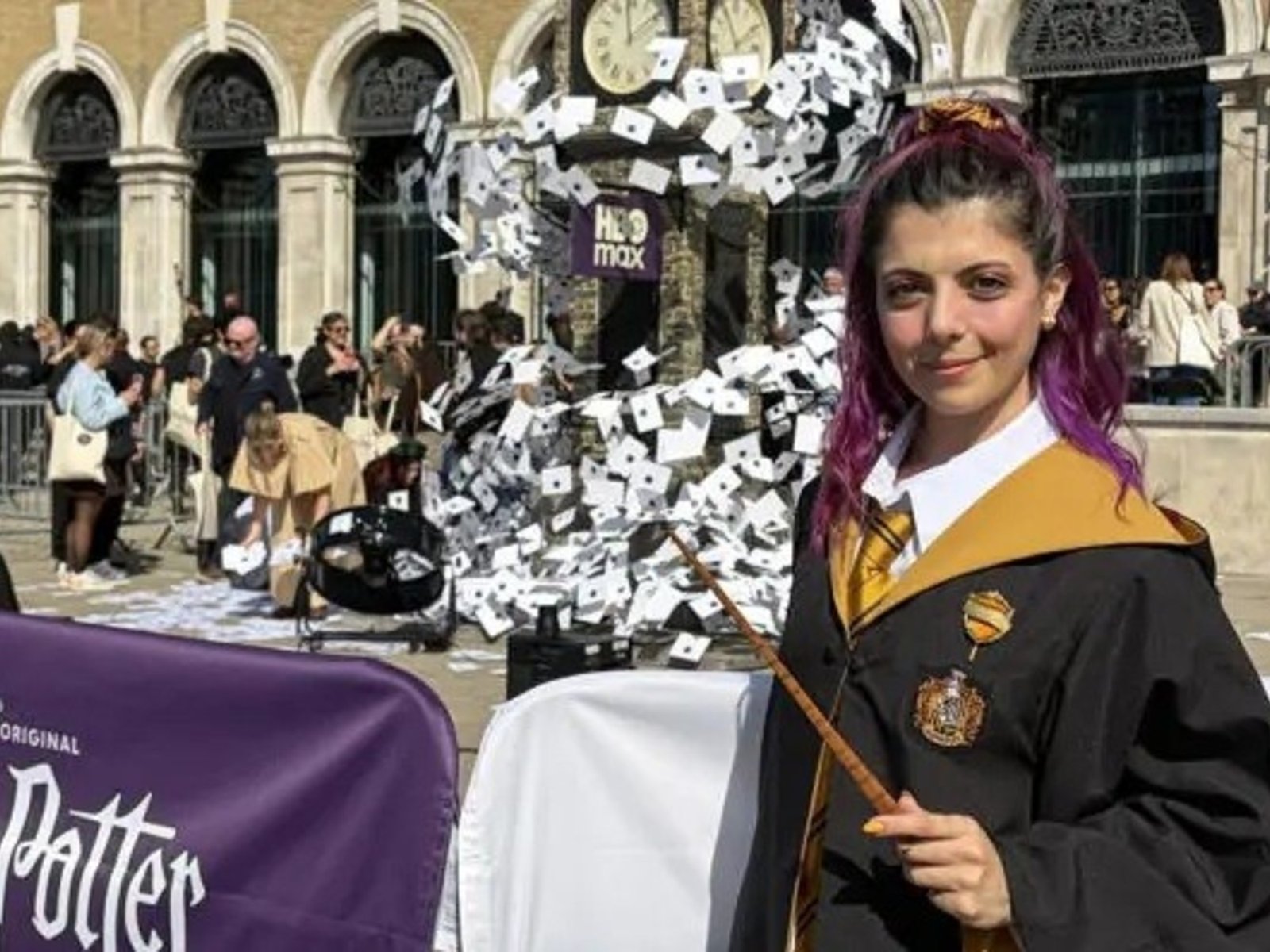 fans de todo el mundo celebran en Londres el 1 de septiembre antes de la nueva serie