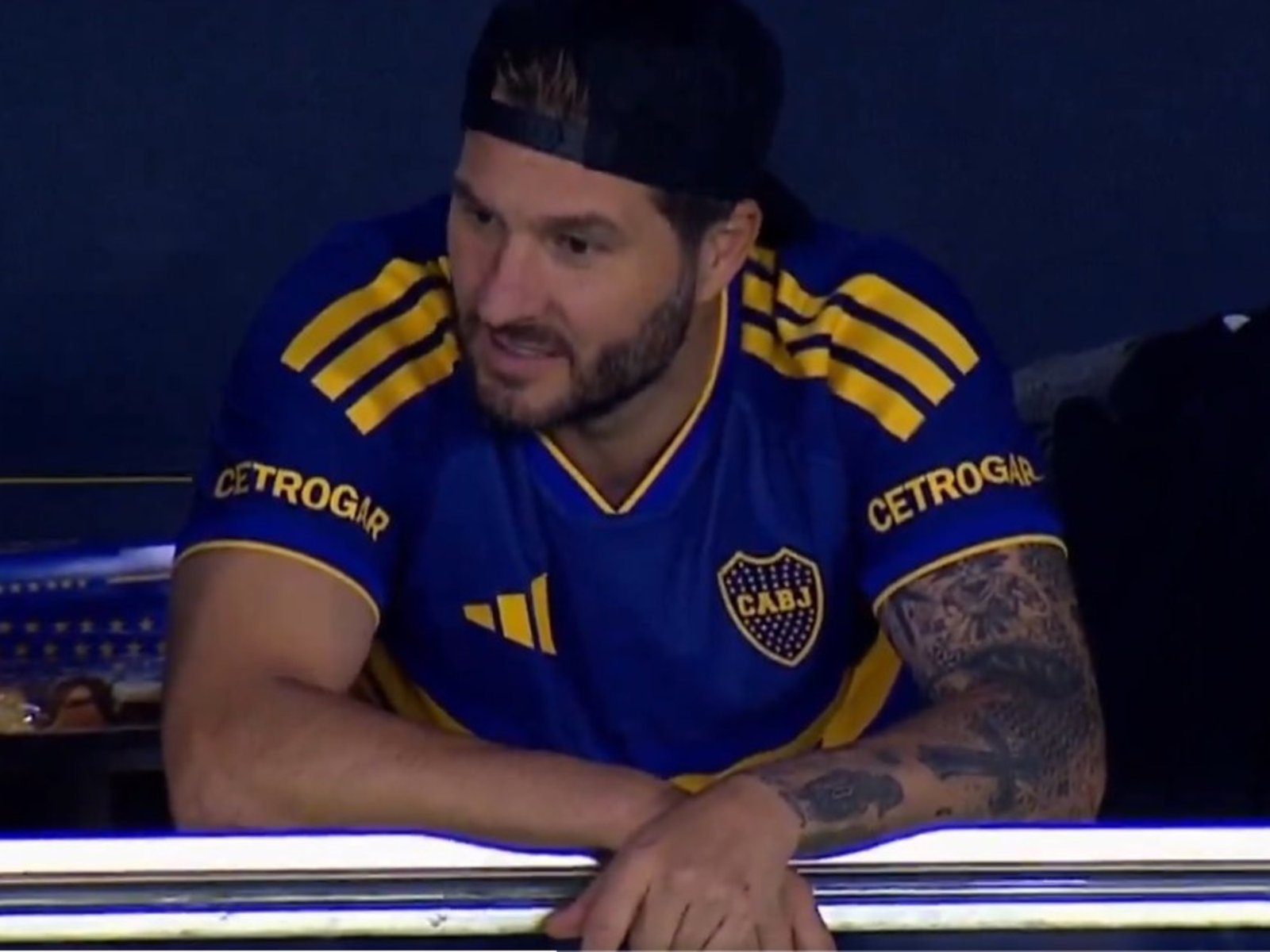 André-Pierre Gignac visitó la Bombonera, tomó mate con Riquelme y alentó a Boca desde el palco