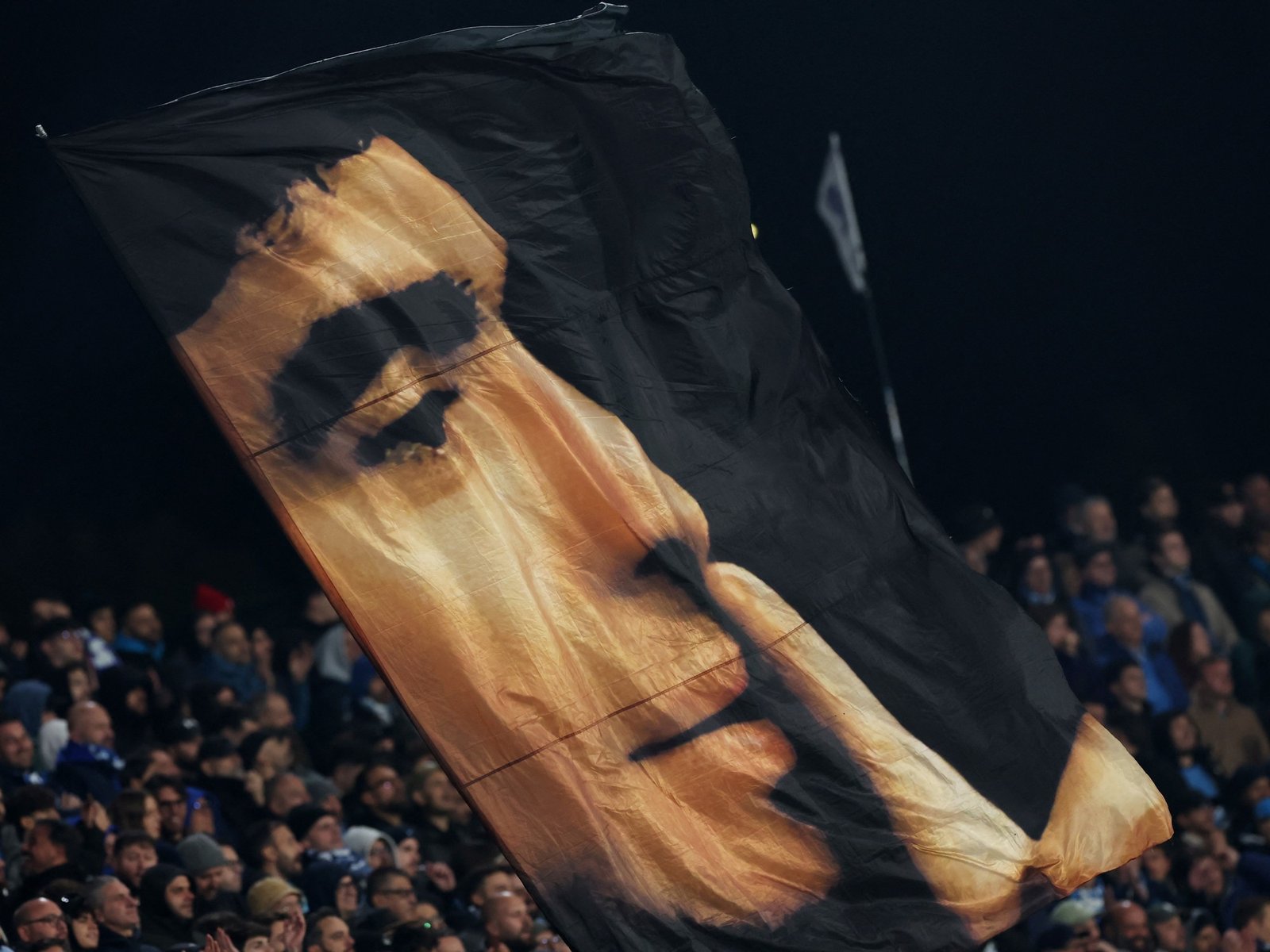 Diego Maradona cumpliría 66 años y todavía anda entre nosotros