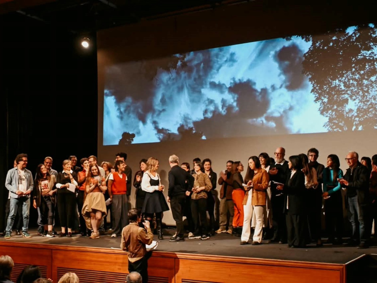 El Filba 2026 arrancó con una defensa de los libros "como el yuyito que rompe el asfalto"
