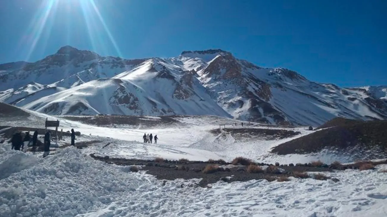 El Súper Niño y el riesgo de avalanchas condicionan el inicio de la temporada en el Aconcagua