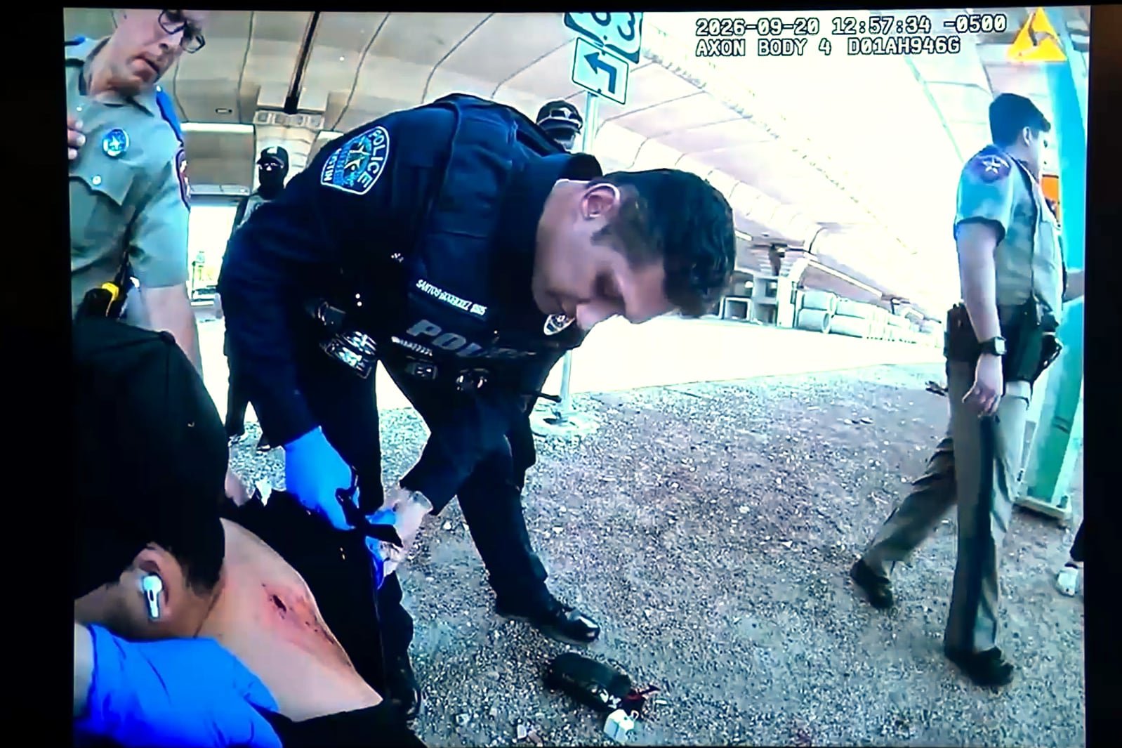 El migrante herido por el ICE en Austin ha sido por fin operado para extraer la bala