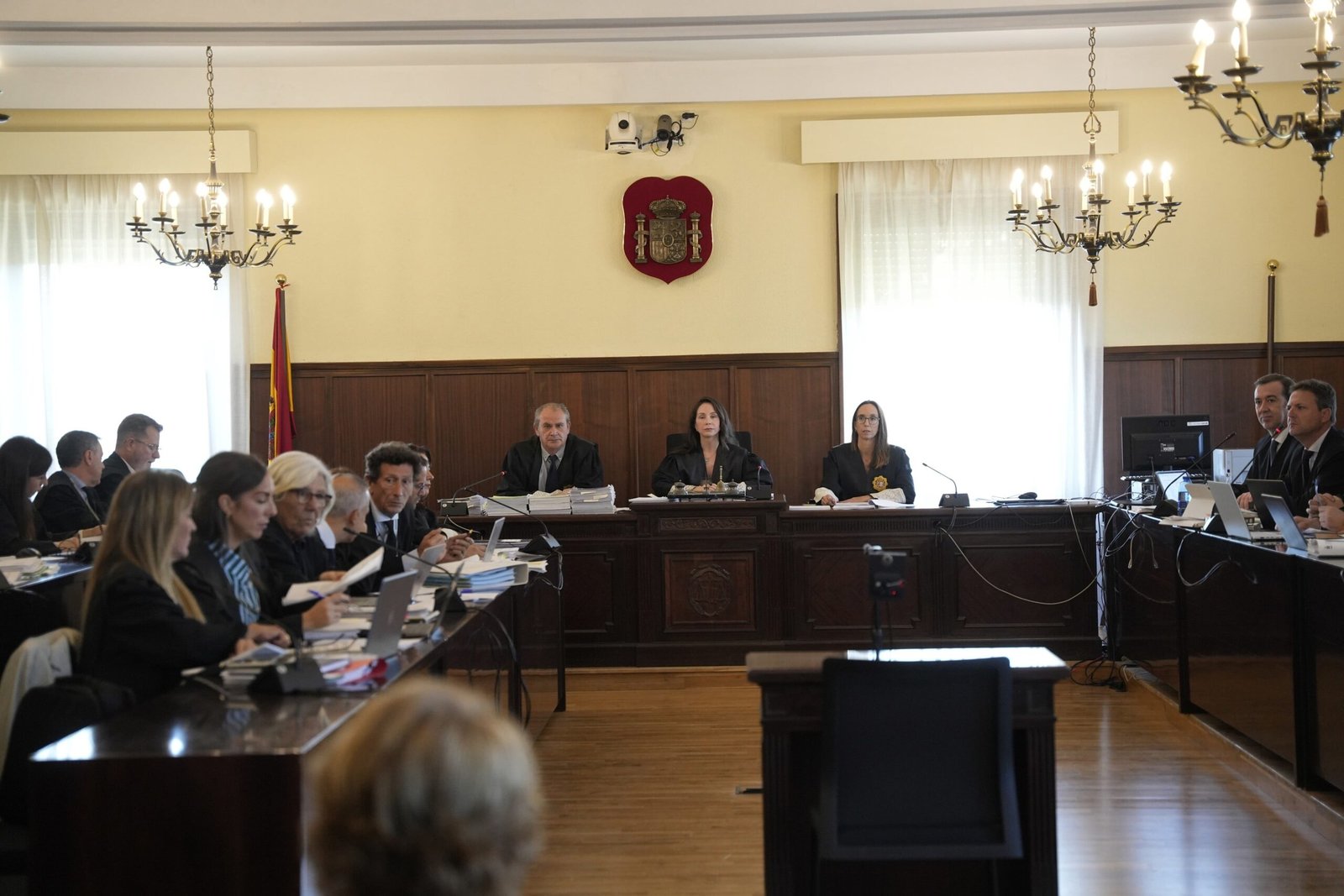 El tribunal del mayor brote de listeriosis de Europa da una semana más a las partes para llegar a un acuerdo que evite el macrojuicio