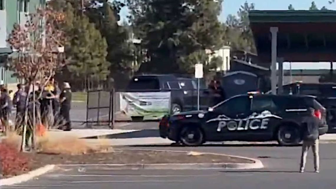 Estados Unidos: tres niños y un profesor murieron por un tiroteo en una escuela primaria de Oregón