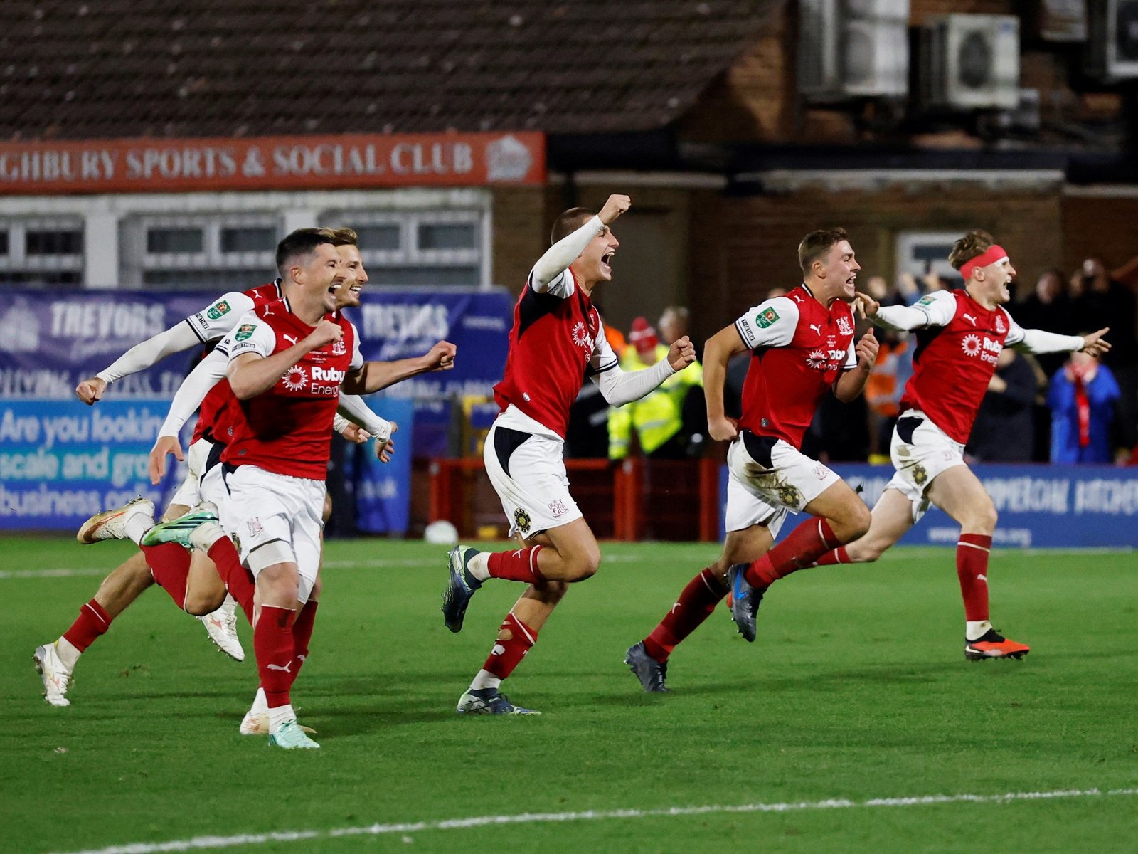 Fleetwood Town eliminó al Arsenal de la Copa de la Liga y firmó una de las sorpresas del siglo
