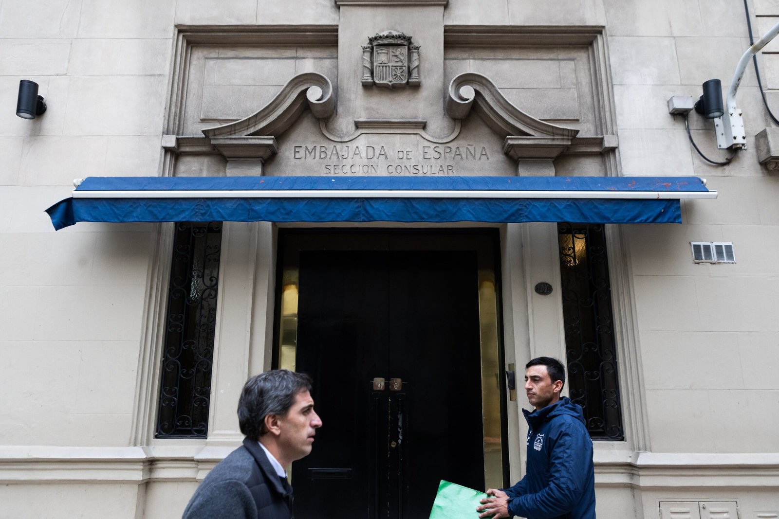 Incertidumbre en América Latina por la suspensión del voto a nacionalizados por la ‘ley de nietos’: “Es imposible subsanarlo”