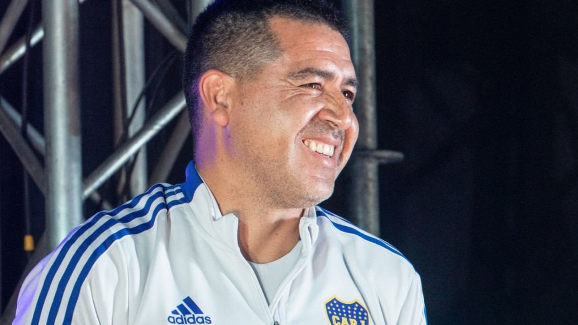 Juan Román Riquelme habló en el streaming AZZ y se mostró firme: "Nunca podría perder una encuesta"