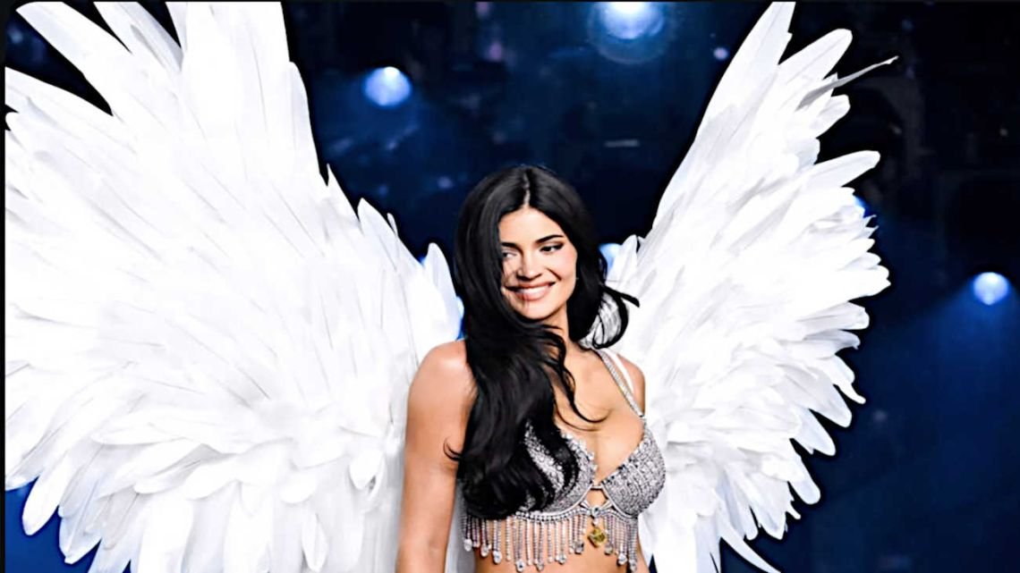 Kylie Jenner desfiló en Victoria’s Secret 2026 con un Fantasy Bra de 50 millones de dólares