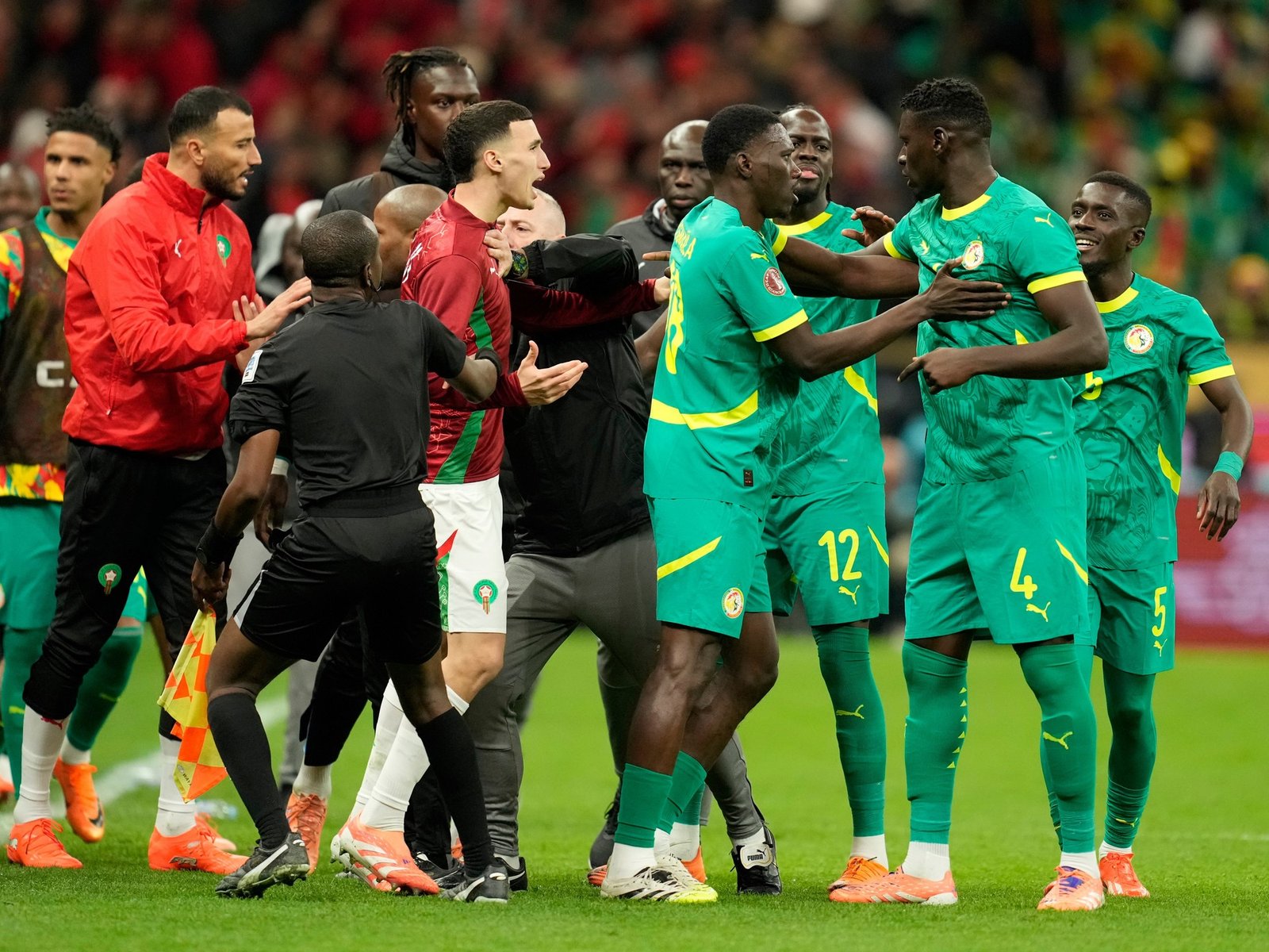 La final del escándalo en África aguarda por el TAS y un excampeón asegura que «la Copa es de Marruecos»
