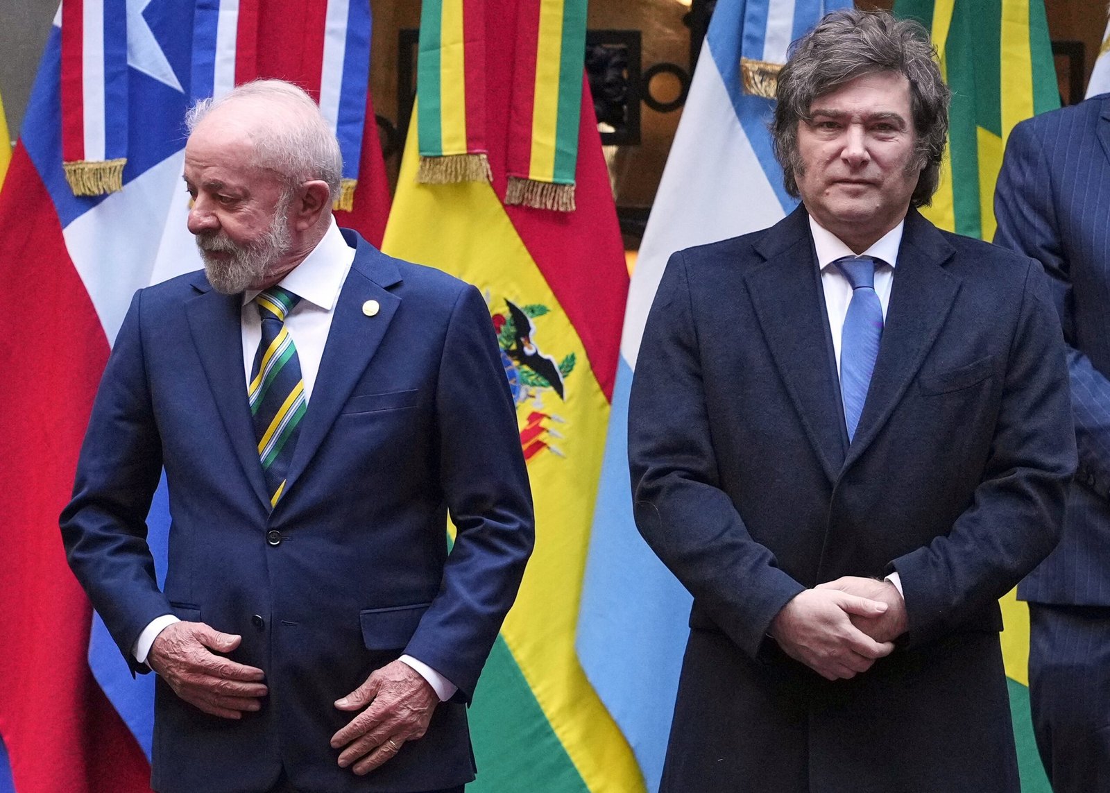 La fuga de Bolsonaro a través de Argentina hunde la relación entre Lula y Milei