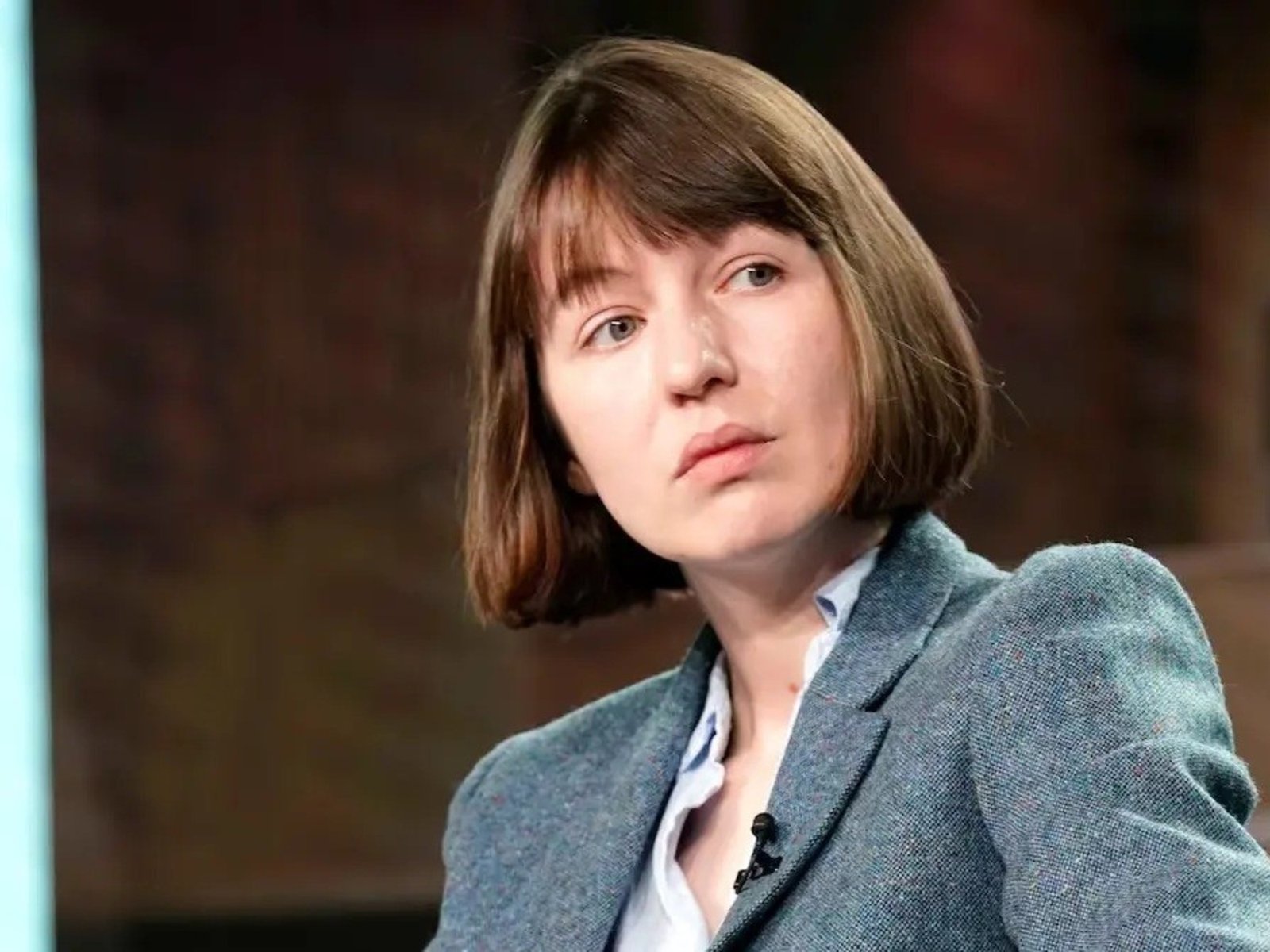 Más de 150 autores, entre ellos dos premios Nobel, denuncian la censura de los libros de Sally Rooney