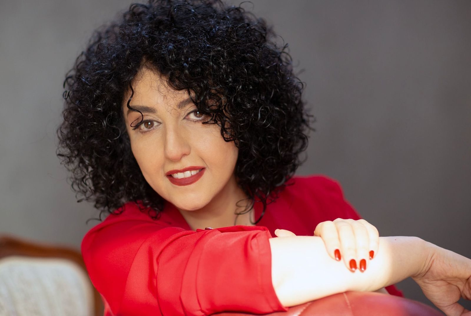 Narges Mohammadi, Nobel de la Paz 2023: “La sociedad iraní ya no tolera a la República Islámica”