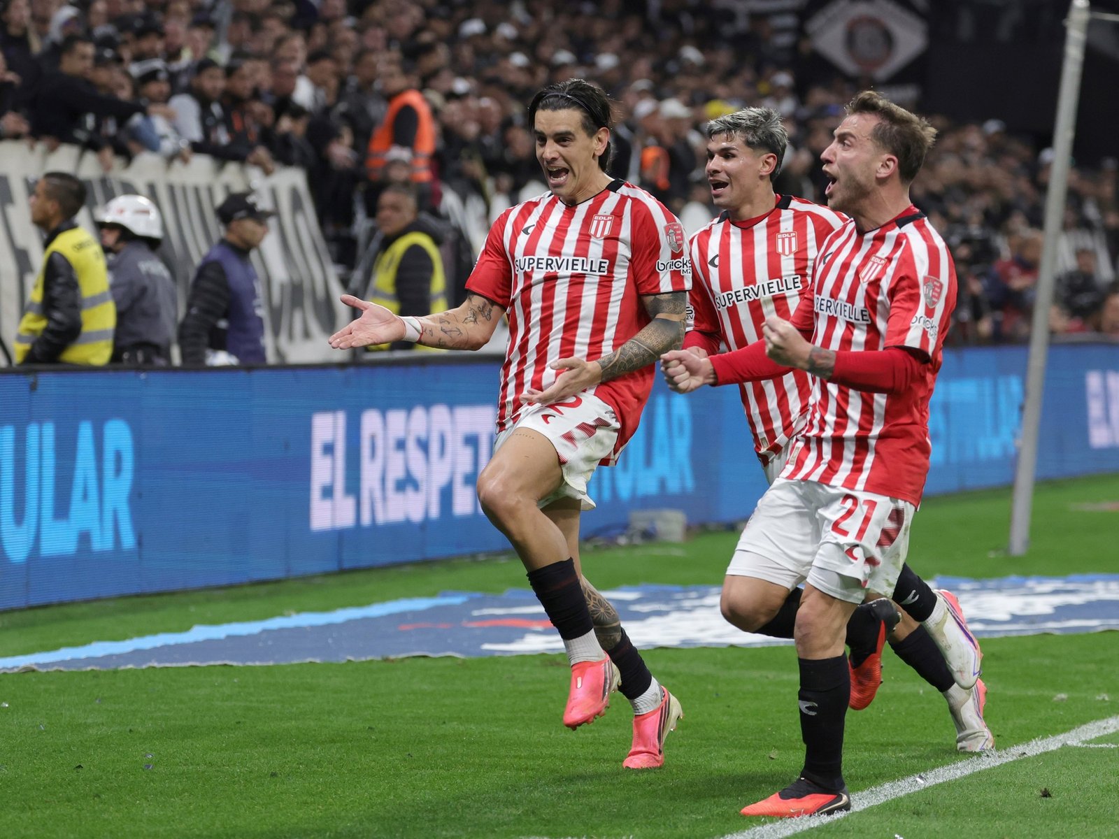Partidos de HOY, jueves 1 de octubre: horario y por dónde ver fútbol EN VIVO :: Olé