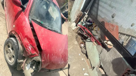 Un Ford Ka chocó contra un nicho de gas en el barrio Zona de Quinta