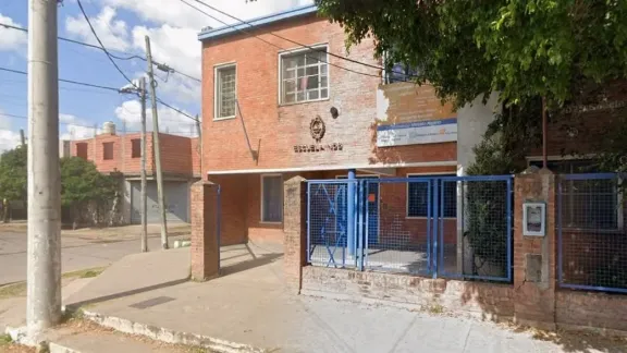 Un alumno de 17 años llevó un arma al colegio y baleó a un compañero de 18
