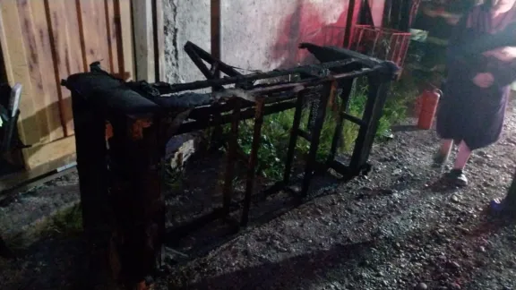 Un cortocircuito generó un incendio en Km 8 y un hombre fue hospitalizado