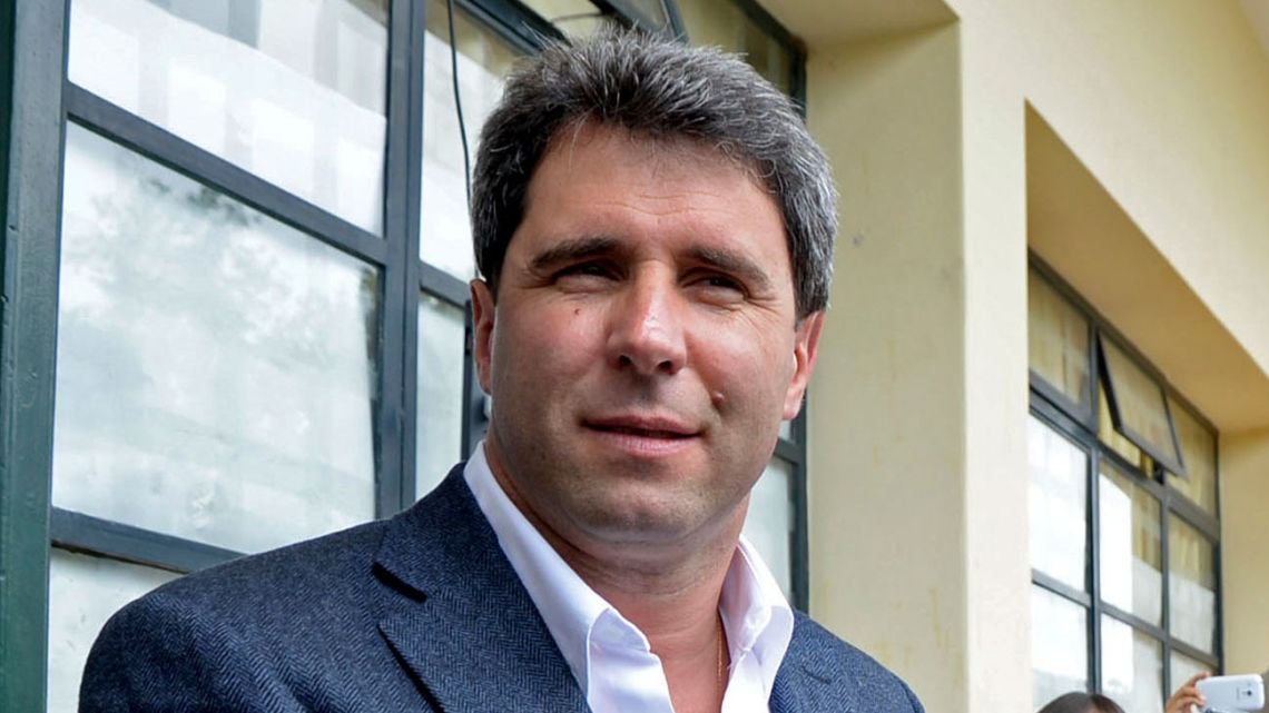 Uñac: "Las cuentas cierran arriba, pero no cierran abajo, en cada hogar argentino"