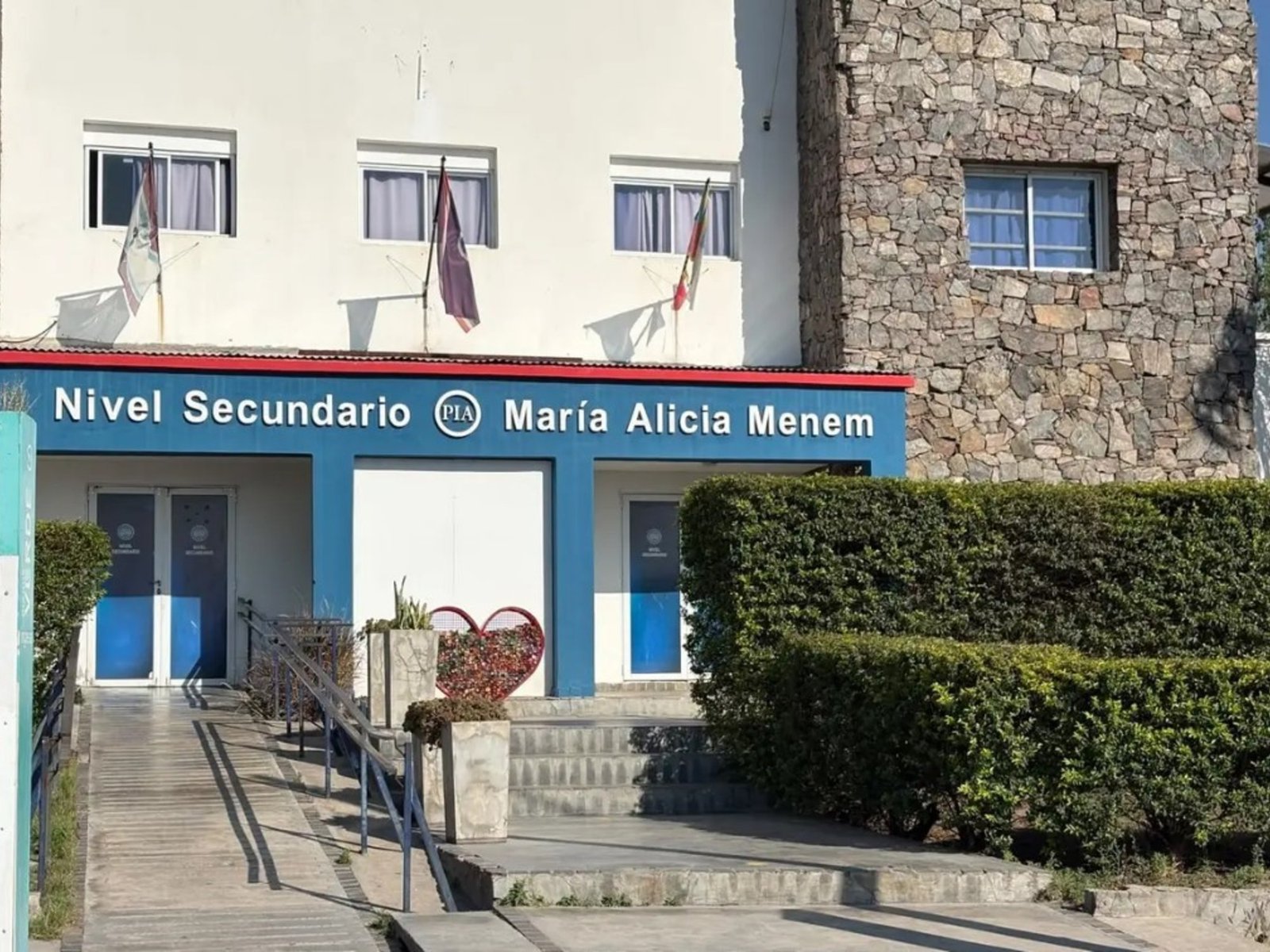 el aberrante relato de una estudiante que le provocó un brote psicótico a una compañera